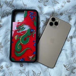 Wildflower dragon case for iPhone 11 Pro